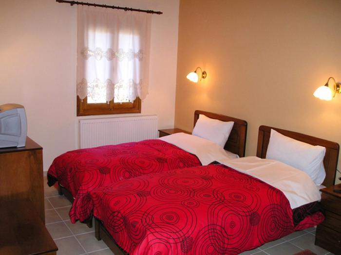 Hotel Ilianna Portaria  Bagian luar foto
