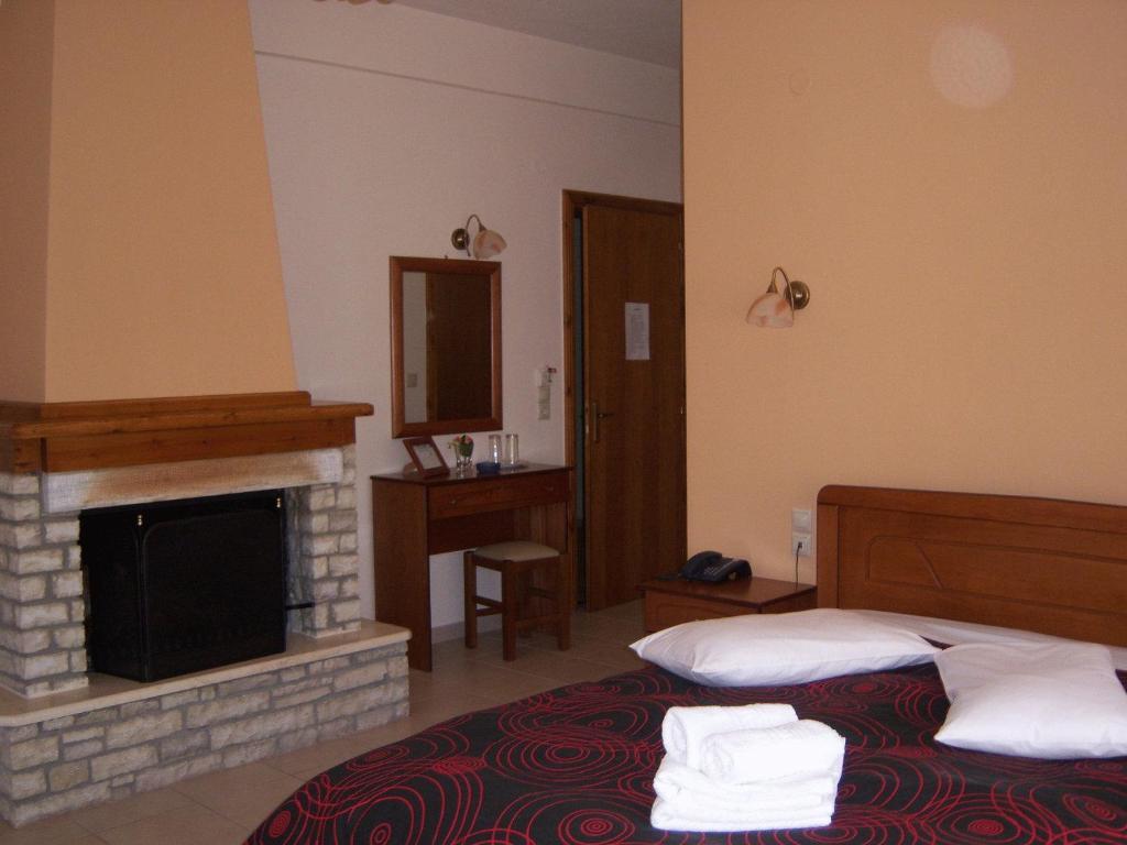 Hotel Ilianna Portaria  Bagian luar foto