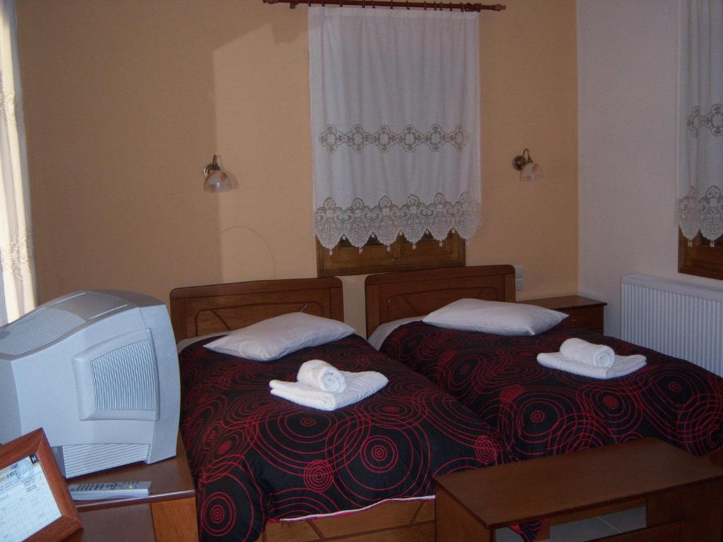 Hotel Ilianna Portaria  Bagian luar foto